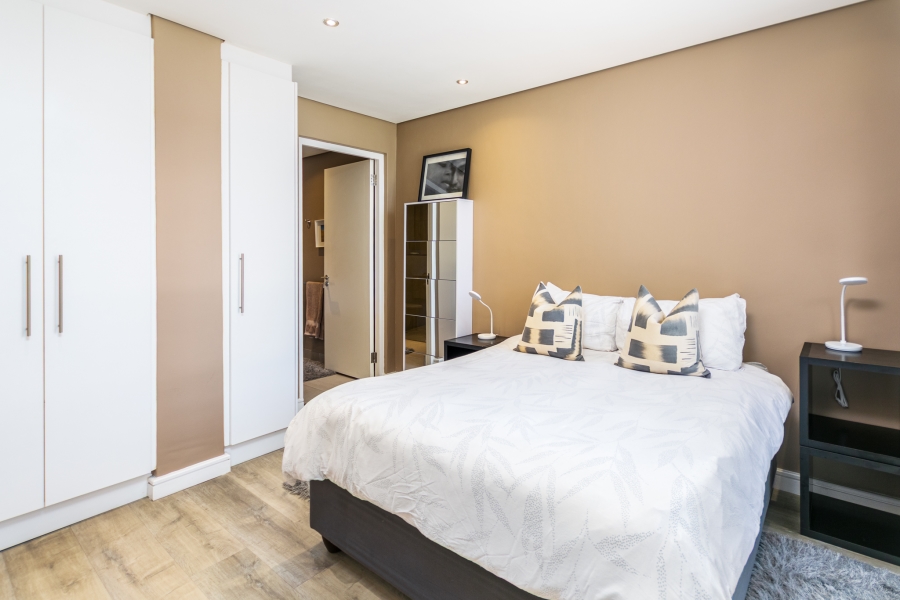 To Let 1 Bedroom Property for Rent in Foreshore Western Cape